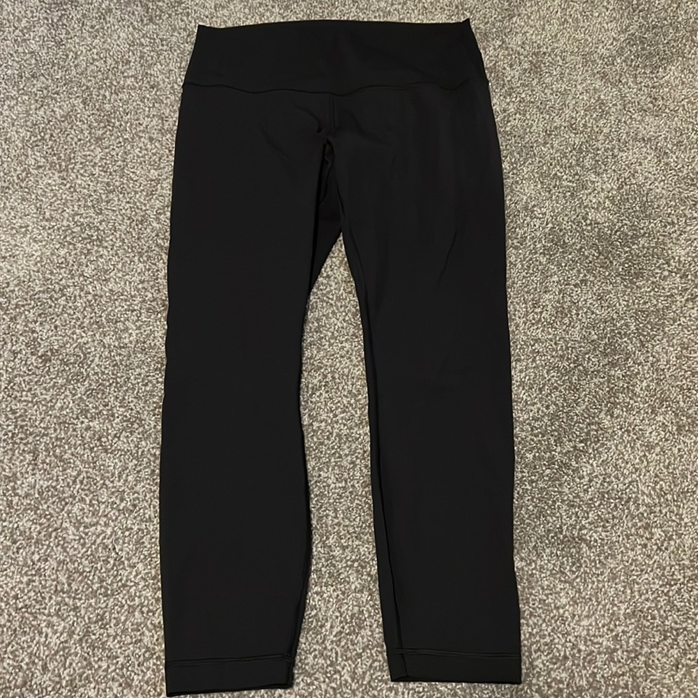 NWOT lululemon wunderunder luxtreme black leggings